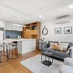 Preston - Entire Unit With 2 Beds 2 Baths