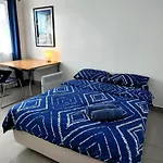 Promo! Near Train Station, Free Wifi!