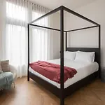 A City-Centre Studio For Savvy Business Travellers