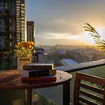 Cozy 1B Apt In Central Mel -Unbeatable Location-#Eq16
