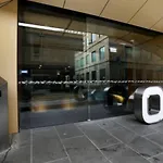 Katherine Place - Modern And Central Balcony Pad