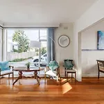 Beyond The Blue - Beachfront Beauty On Your Doorstep