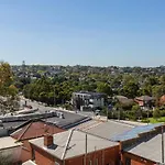 Vivid On Malvern Road - A Convenient Lifestyle Stay