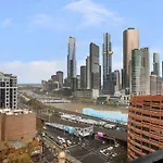 Aura Off Flinders Lane - A City Centre Balcony Abode