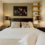 Spectacular Panoramic City Views In Sky-High Luxe