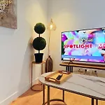 Southbank 23F 1Br 4Guest City Skyline Pool & Gym