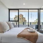 Terra Cotta - Brunswick Retreat With Breezy Balcony