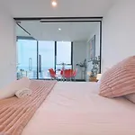 Premier Tower Apartment By Goodlive