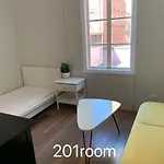 Soutnh Yarra 温馨小屋201房