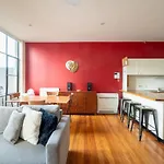 Nova - Inner City Double Storey Loft With Views