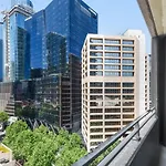 Sleek 2-Bed Apartment With Beautiful City Views