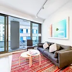 Modern 1B1B Artist Apt * Wfh Study
