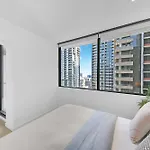 Stylish 2Br Apt Next To Southern Cross City Views