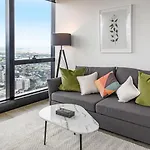 Olive Alcove - A Sweeping Skyline Sanctuary Near Cbd