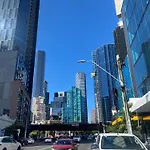 Studio Apartment In Melbourne Cbd