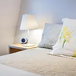 Modern St Kilda Apartment