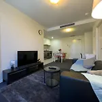 Luxury Premium 568 Collins St
