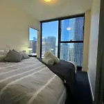 Luxury Premium 568 Collins St