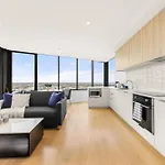 Convenient Located 1Bedroom Apartment In St Kilda