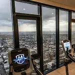 2Br Huge Balcony With Private Spa Pool Gym And Views