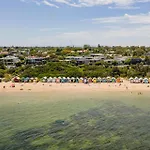 Esplanade Escape To The Brighton Beach Boxes