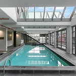 Central City Chic - Sleeps 6, Free Parking