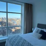 Exclusive Suite Cbd Riverviews - Parkingonsite