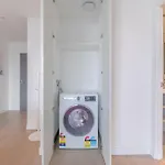 New Top Floor L70 Cbd Luxury Apt