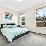 Walk To The Tennis And Mcg! Townhouse In Richmond