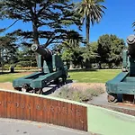 The Elsternwick Abode