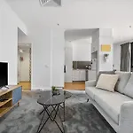 Family Friendly Getaway On Flinders Street
