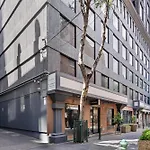 Family Friendly Getaway On Flinders Street