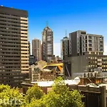 Central Studio In The Heart Of Melbourne Cbd!