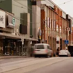 Mac South Yarra By Melbourne Apartment Collection