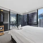 Southbank Two Bedroom Apt - 2202