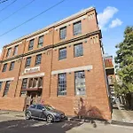 Boutique Stays - Loft On Rose