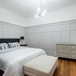 Castelnau