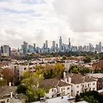 South Yarra Oasis Iconic City Location