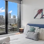 Resort Style Living Yarra Wharf