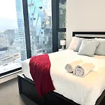 Readyset Apartments At Manhattan