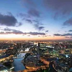 Grandsuite 3Br Near Crown Melbourne Luxviews