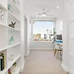 Newly Renovated Large 3.5 Bdrm House! Best Of Melb