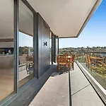 Luxury Overlooking The Yarra - 01663
