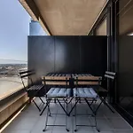 Luxury Style And Space Abound On Spencer 01620