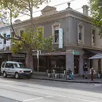 Lovely 2 Bedroom Apt With Views To South Yarra - 03178