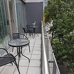 Spacious Apartment In Southbank - Sleeps 6
