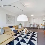 Offline-Contrasting-Color Style & City Views Comfortable 2B2B1 Car Park