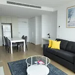 Pars Apartments - Collins Wharf Waterfront, Docklands
