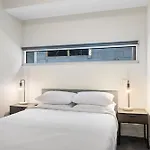 Fitzroy North 1-Bed With Balcony By Edinburgh Park