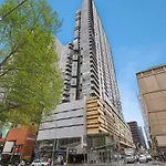 Comfy Cbd Apt In Qv With City Views Free Parking